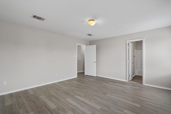 Building Photo - 142 Jack Rabbit Ln