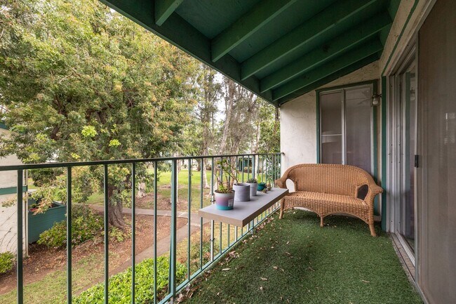 Building Photo - 2 Bedroom Home in Pepperwood Meadows!