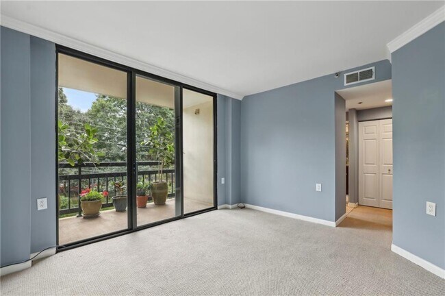 Building Photo - 1130 Piedmont Ave NE