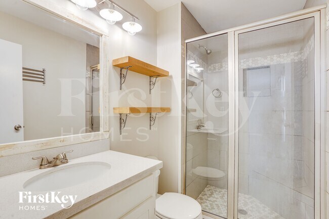 Building Photo - 11923 S Red Cedar Cir