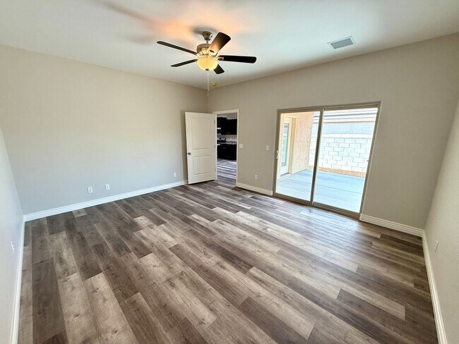 Building Photo - Gorgeous 2025 Built 3 Bedroom 2 Bath Home! *HOME IS CURRENTLY OCCUPIED, PLEASE DO NOT DISTURB THE...