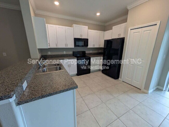 Building Photo - 11818 Dumaine Valley Rd