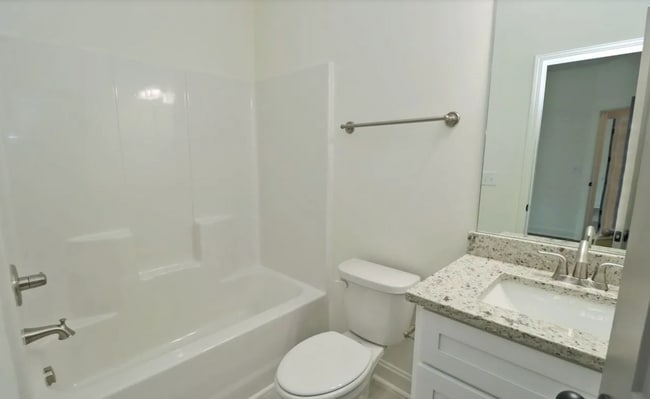 Building Photo - Pre-Leasing for the 26-27 School Year! Brand New Duplex In The Sought After Rosewood Columbia Are...