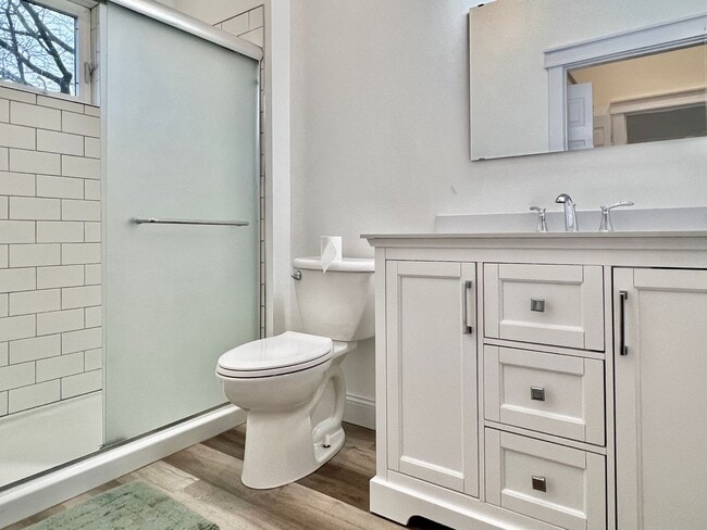 Building Photo - Your Downtown Traverse City Retreat