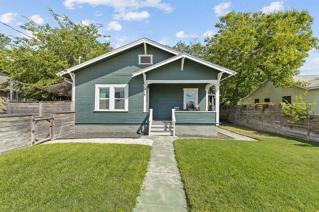 Building Photo - 519 E Ashby Pl