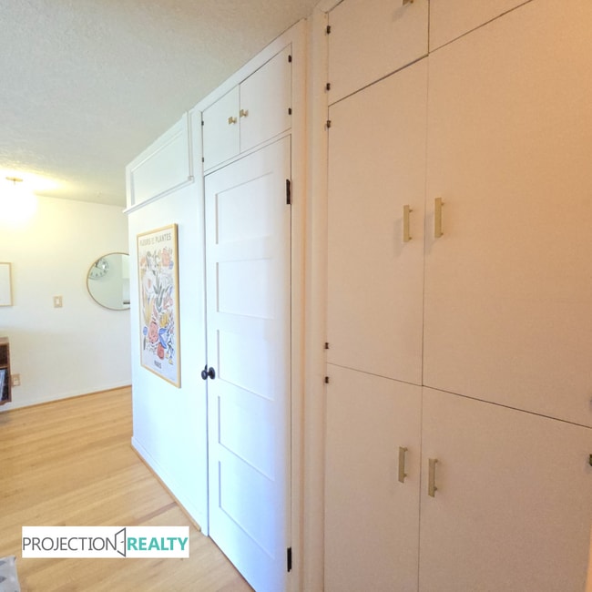 Building Photo - 4419 NE 74th Ave