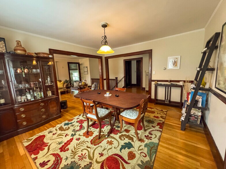 Dining room - 181 Trapelo Rd