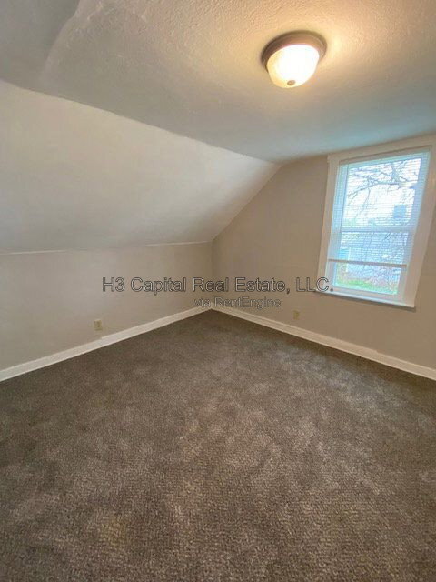 Building Photo - 1715 Edwardsville Rd