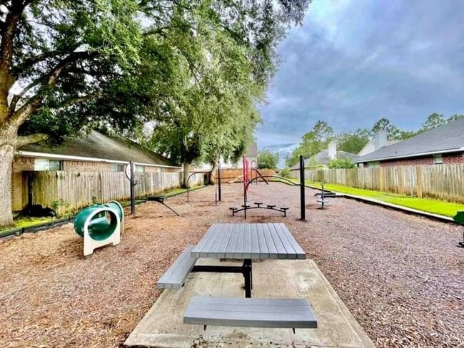 Building Photo - 4714 Plantation Colony Dr