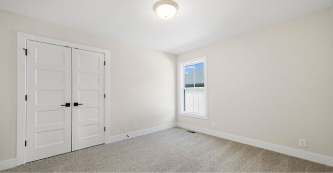 Building Photo - 12118 Cypress Ridge Dr