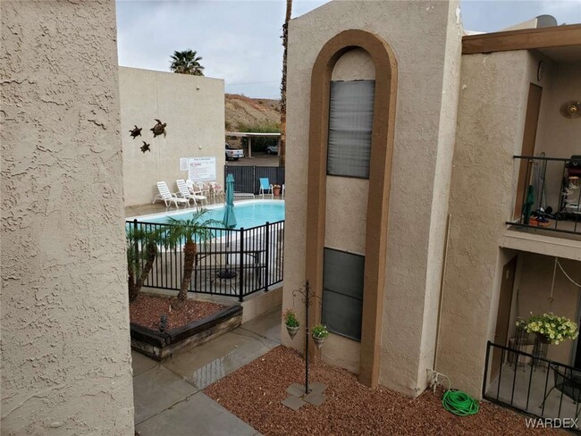 Primary Photo - 1280 Mohave Dr