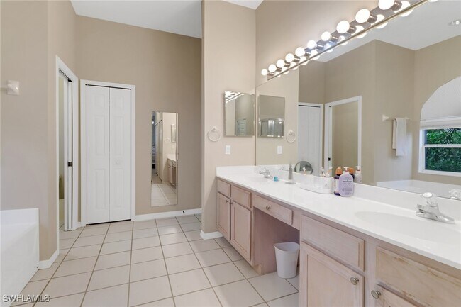 Building Photo - 9521 Mariners Cove Ln