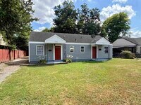 Building Photo - 4943 Buford Ave