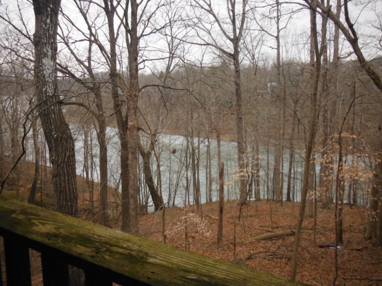 Building Photo - 9578 S Lake Ridge Dr