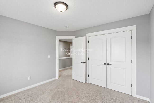 Building Photo - 37162 Coralburst St