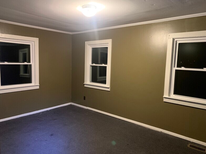 Building Photo - 7508 NY-177