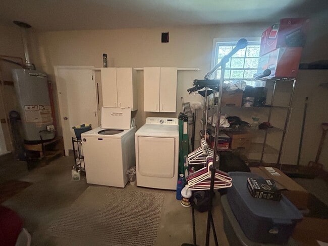 Building Photo - 3220 Woodsen Cir