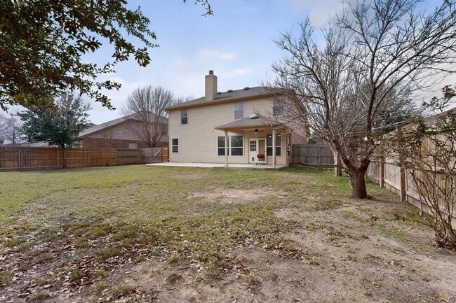 Building Photo - 322 Lone Star Blvd