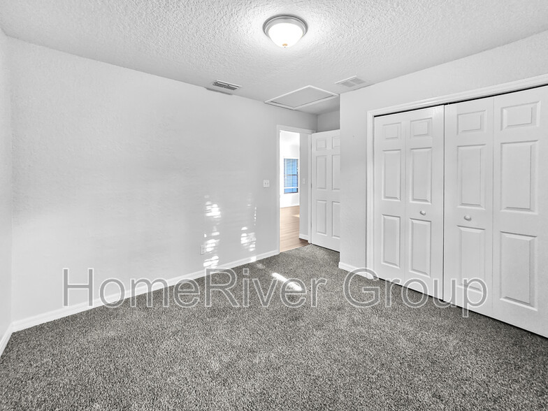Building Photo - 4724 NW 81st Ct