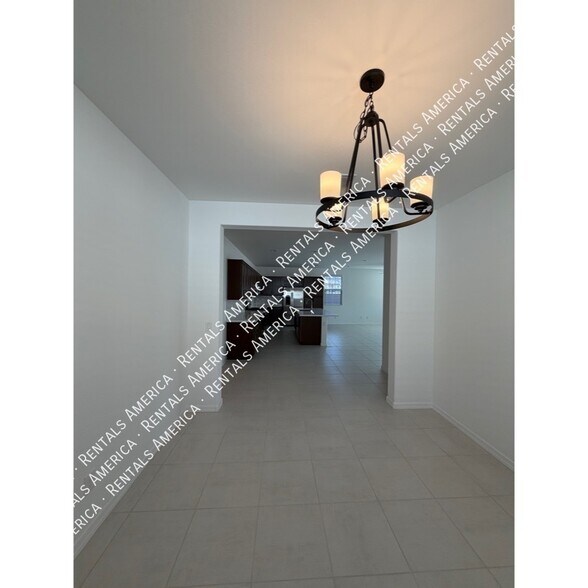 Building Photo - 14750 W Gray Fox Trl