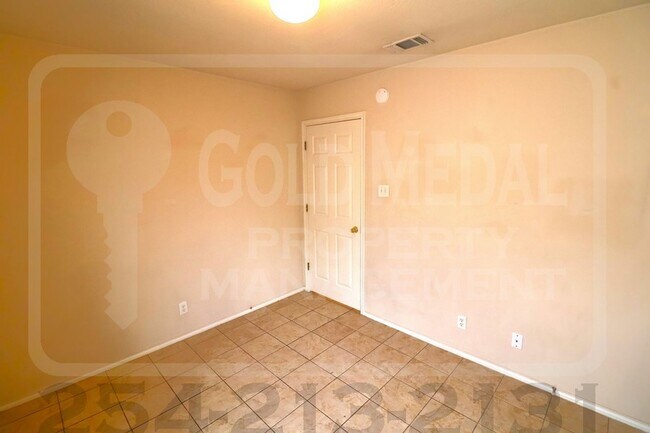 Building Photo - 4109 Elms Run Cir