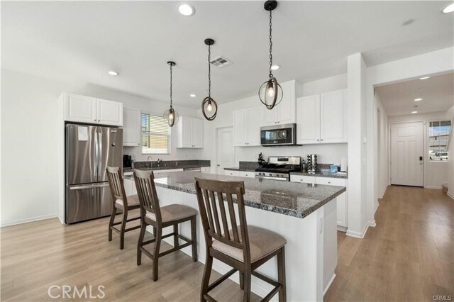 Building Photo - 36300 Firelight Cir