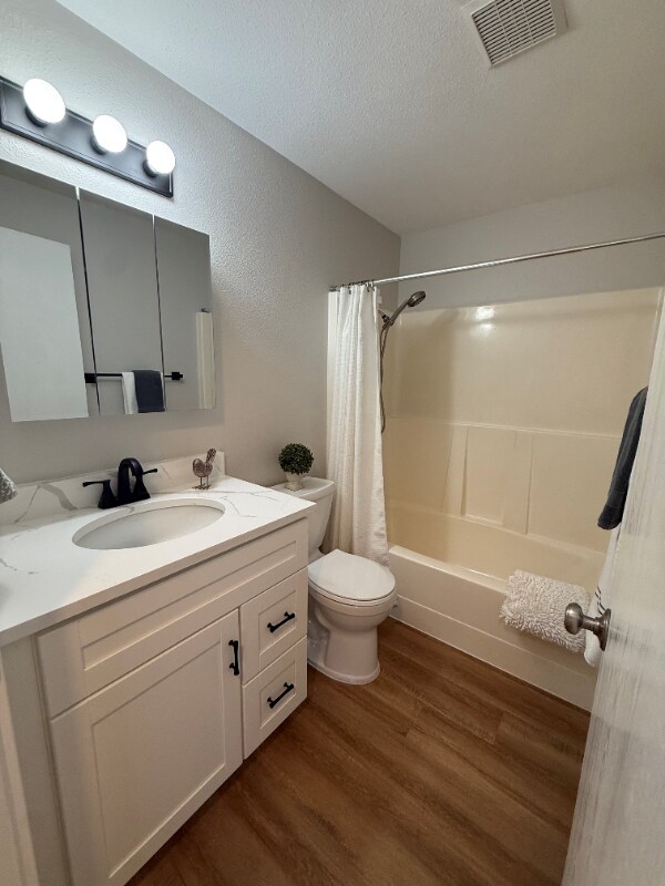 Building Photo - 288 N McNeely St