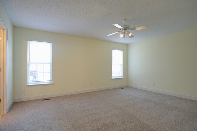 Building Photo - Corner Lot 3 Bedroom Single-Family Rental with Large Deck