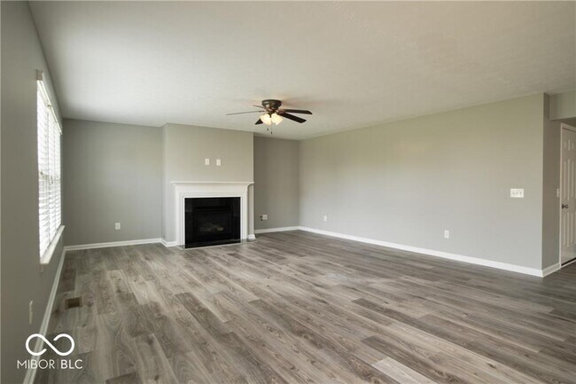 Building Photo - 13912 Luxor Chase