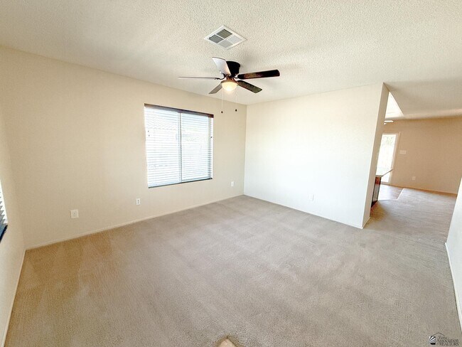 Building Photo - 1175 S 47th Ave