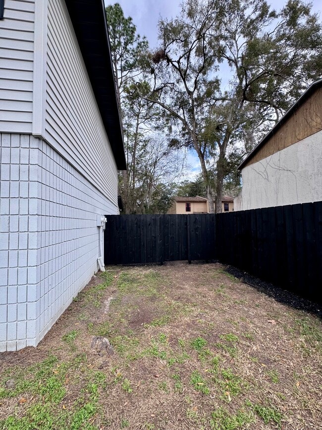 Building Photo - 1826 SW 69th Terrace