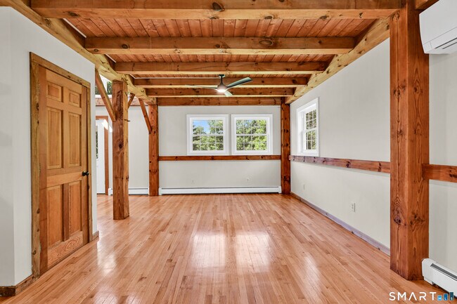 Building Photo - 150 Krapf Rd