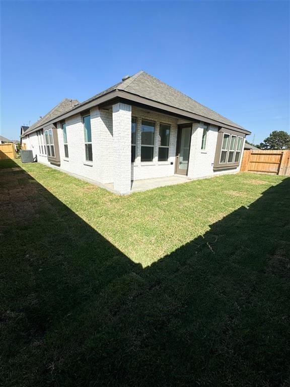 Building Photo - 27015 Sun Beam Bend Ln
