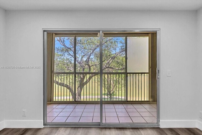 Building Photo - 1201 SW 128th Terrace