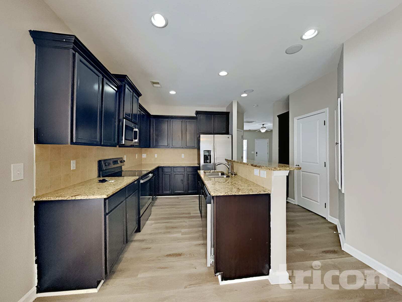Building Photo - 441 Laurel Leaf Dr