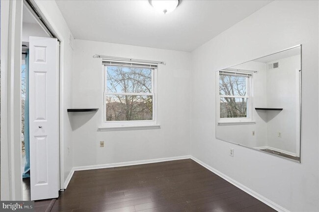 Building Photo - 440 N Armistead St