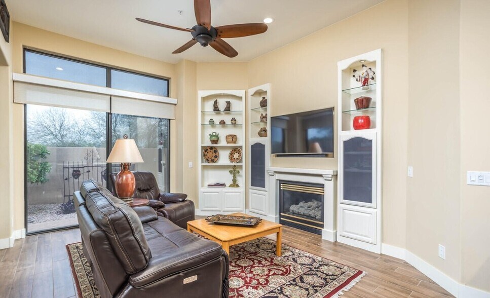 Building Photo - 8331 E Cactus Wren Rd