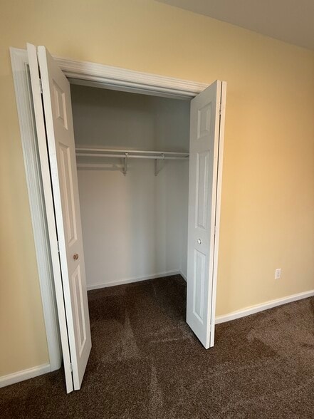 Building Photo - 7 Cortland St