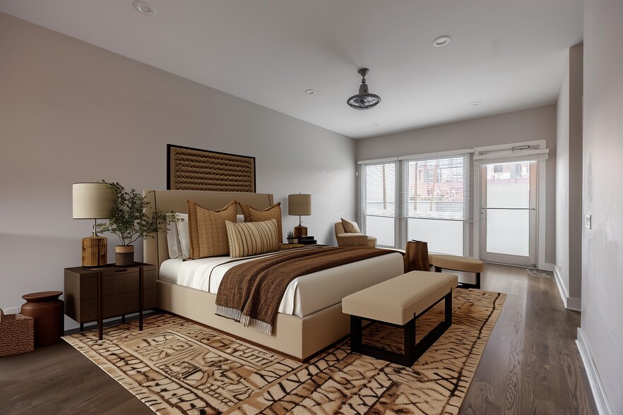 Building Photo - 1008 W Lake St