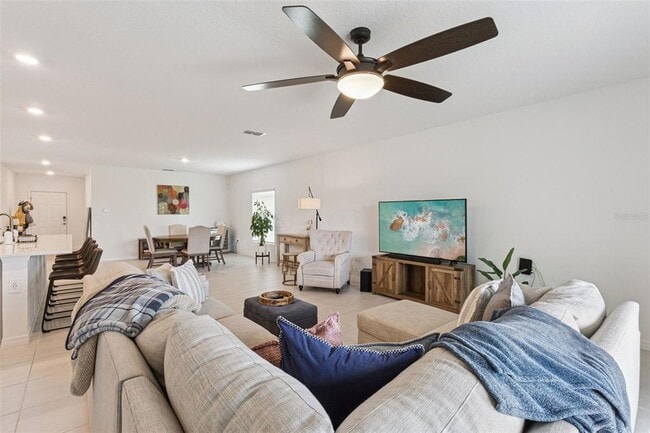 Building Photo - 1099 Calico Pointe Cir