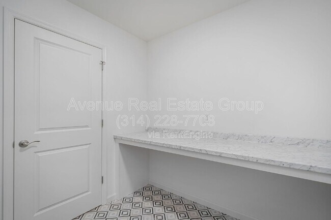 Building Photo - 3038 Boschertown Rd