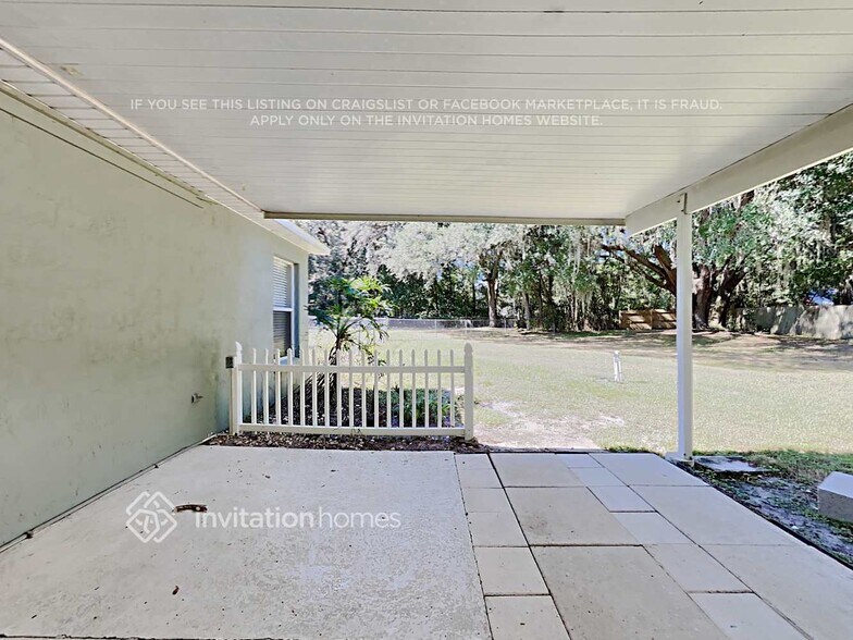 Building Photo - 5555 Starling Loop
