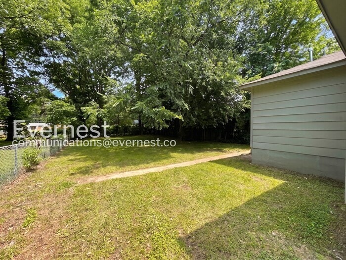 Building Photo - 362 Hewlett Rd