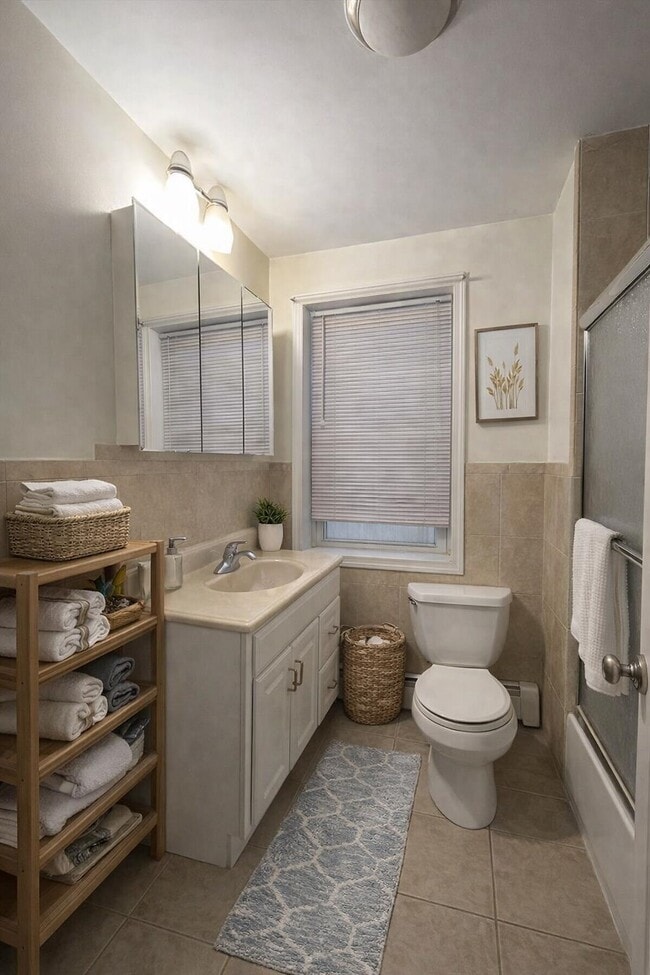 Building Photo - 32 Beacon Ave