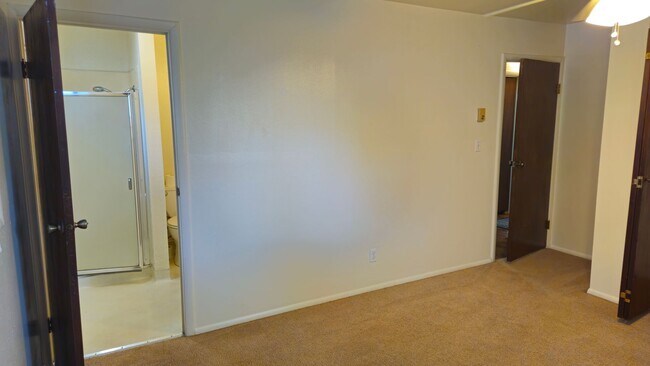 Building Photo - BG Properties, L.L.C.