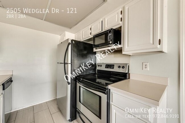 Building Photo - 2505 Wedglea Dr
