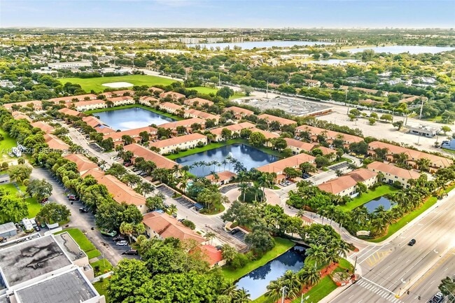 Building Photo - 3236 NW 31st Terrace