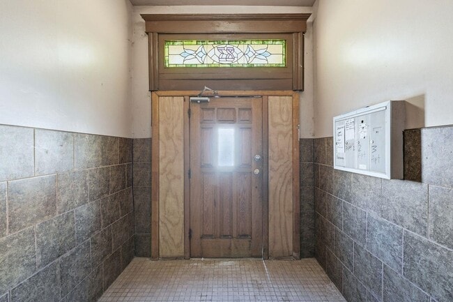 Building Photo - 83 Wilkinson Ave