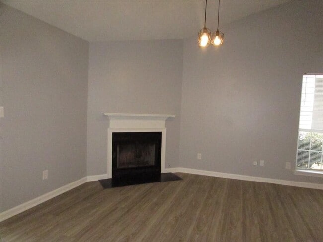 Building Photo - 4032 Settlers Hill Way