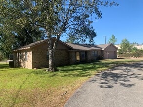 Building Photo - 22047 E Hammond Dr